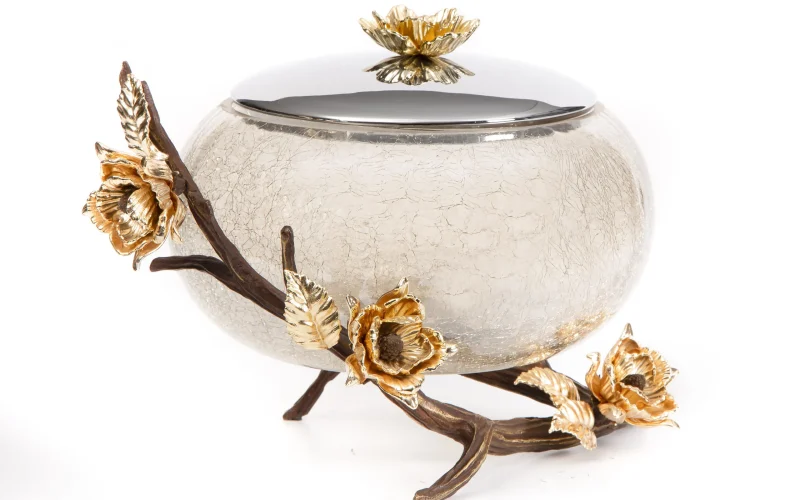 Anika - Exclusive Objects